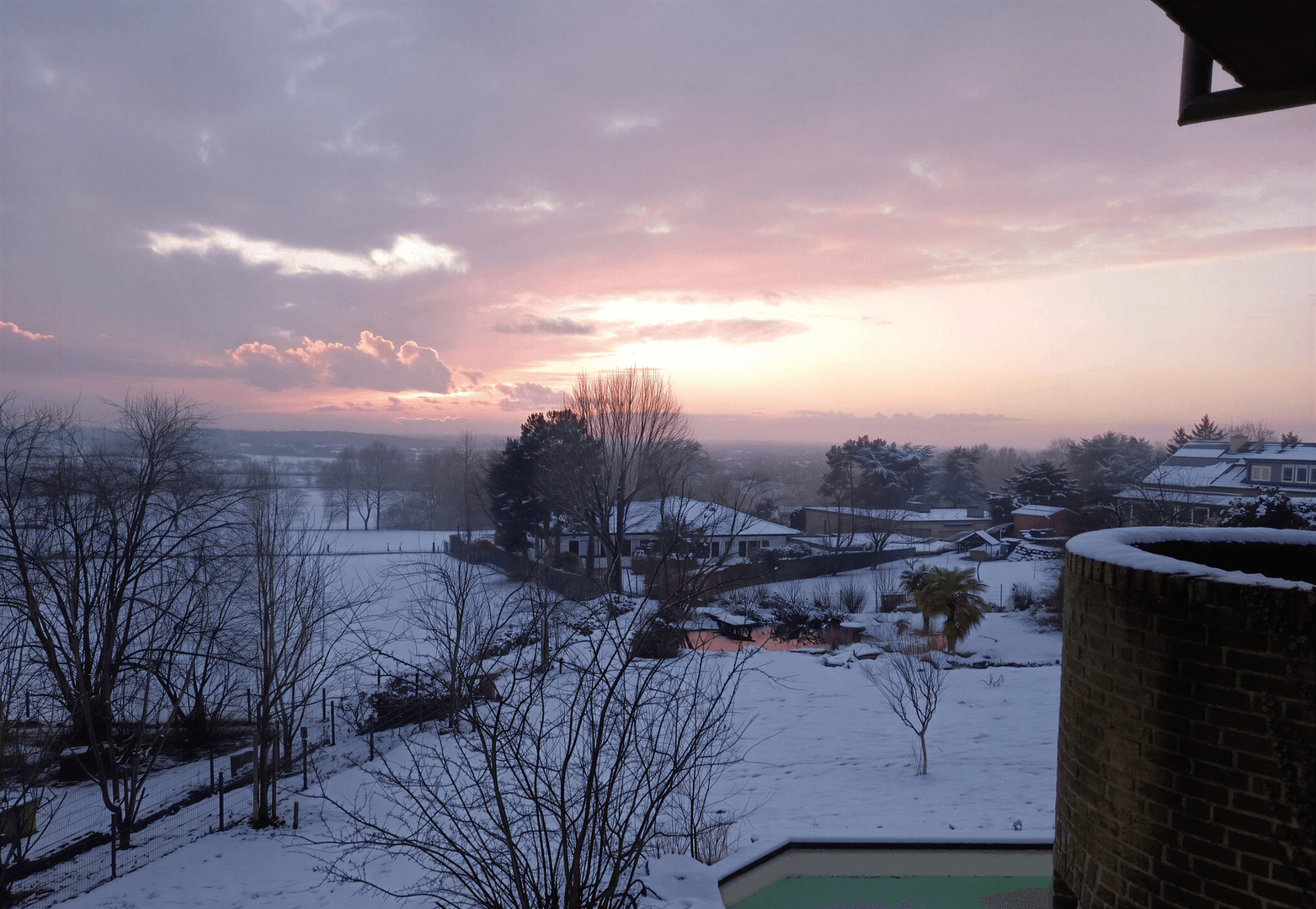 Predaj domu 378 m², pozemek 2.174 m², Nettetal, Severné Porýnie - Westfálsko Predaj domu 378 m², pozemek 2.174 m², Nettetal, Severné Porýnie - Westfálsko