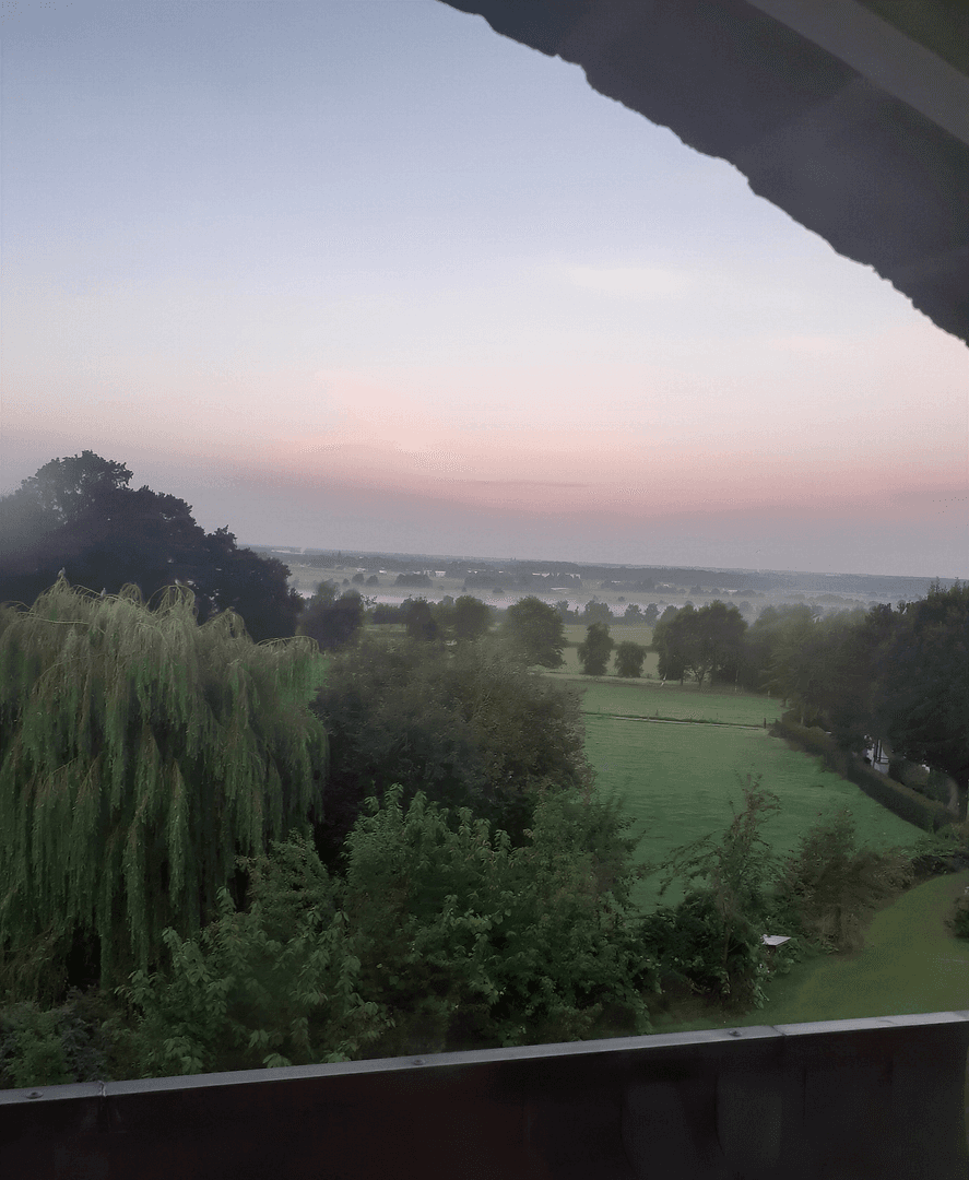 Predaj domu 378 m², pozemek 2.174 m², Nettetal, Severné Porýnie - Westfálsko Predaj domu 378 m², pozemek 2.174 m², Nettetal, Severné Porýnie - Westfálsko