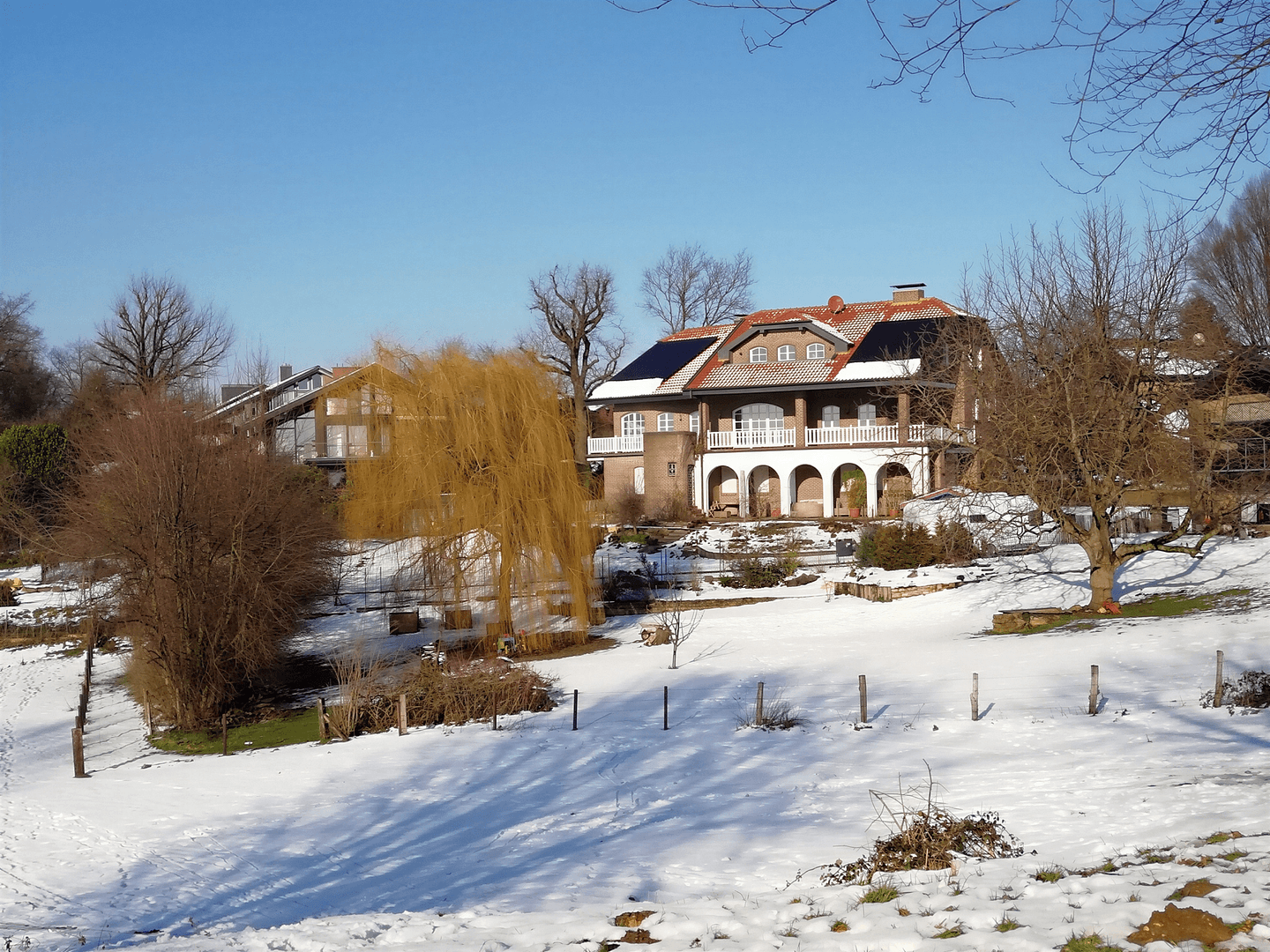 Predaj domu 378 m², pozemek 2.174 m², Nettetal, Severné Porýnie - Westfálsko Predaj domu 378 m², pozemek 2.174 m², Nettetal, Severné Porýnie - Westfálsko