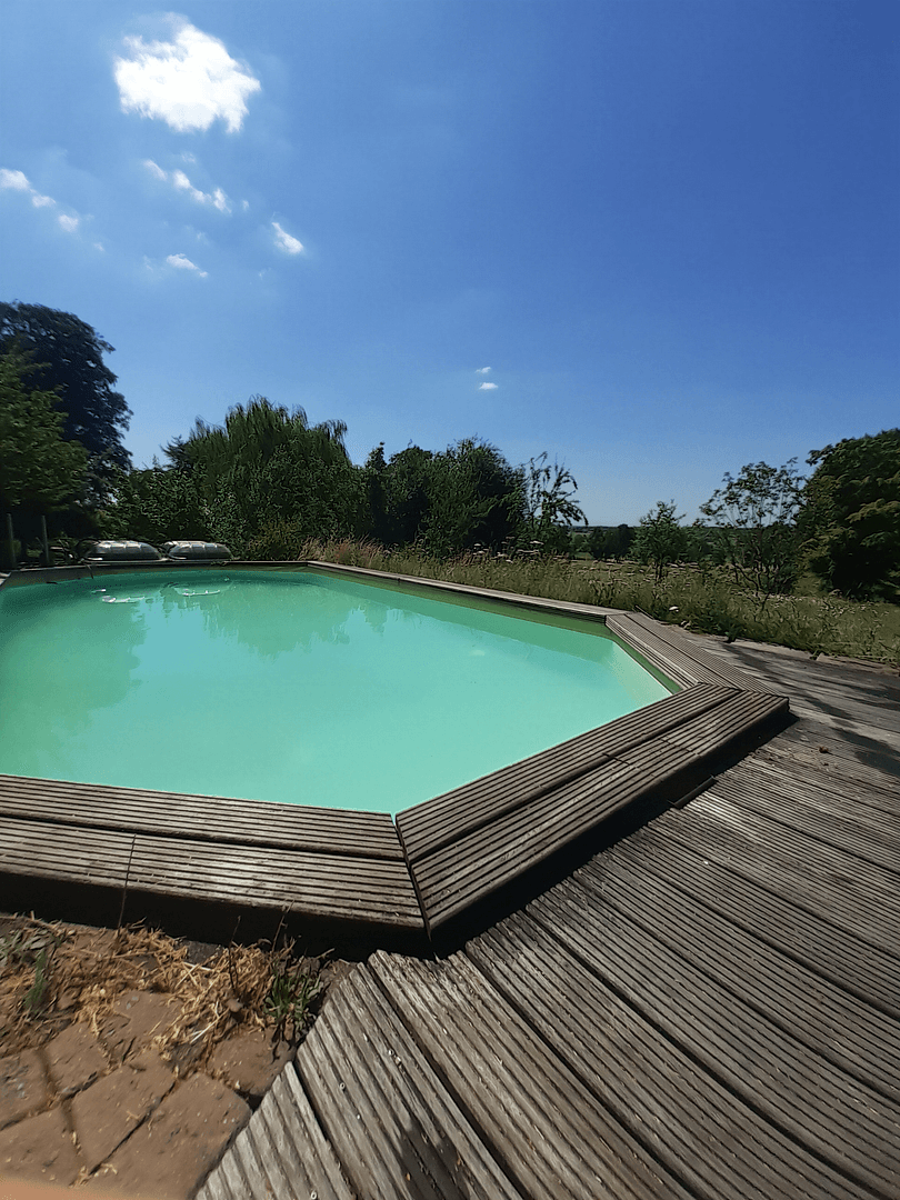 Predaj domu 378 m², pozemek 2.174 m², Nettetal, Severné Porýnie - Westfálsko Predaj domu 378 m², pozemek 2.174 m², Nettetal, Severné Porýnie - Westfálsko