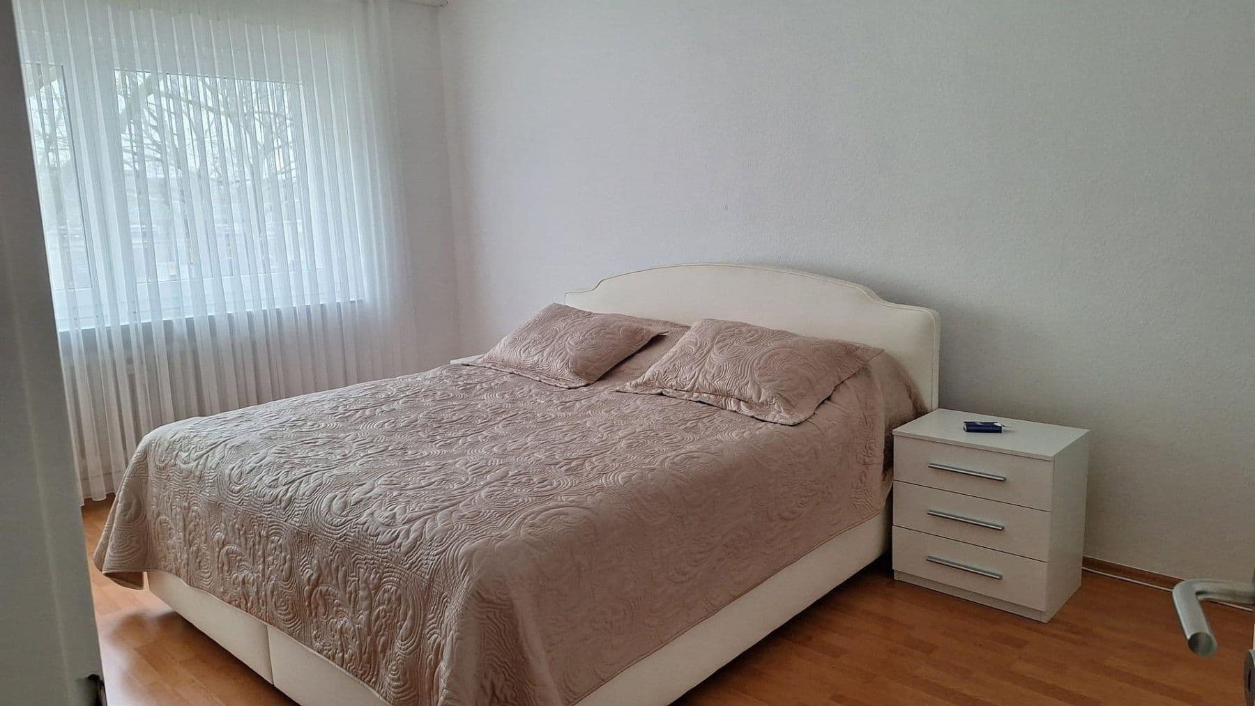 Prenájom bytu 3-izbový 68 m², Köln, Severné Porýnie - Westfálsko Prenájom bytu 3-izbový 68 m², Köln, Severné Porýnie - Westfálsko