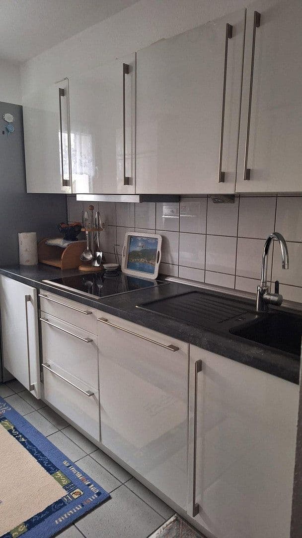 Prenájom bytu 3-izbový 68 m², Köln, Severné Porýnie - Westfálsko Prenájom bytu 3-izbový 68 m², Köln, Severné Porýnie - Westfálsko