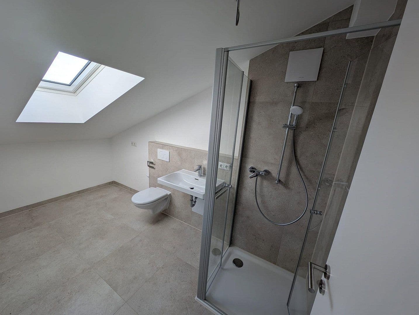 Prenájom bytu 2-izbový 43 m², Essenbach, Bavorsko Prenájom bytu 2-izbový 43 m², Essenbach, Bavorsko