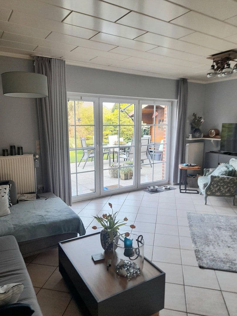 Predaj domu 100 m², pozemek 759 m², Niederlangen, Dolné Sasko Predaj domu 100 m², pozemek 759 m², Niederlangen, Dolné Sasko