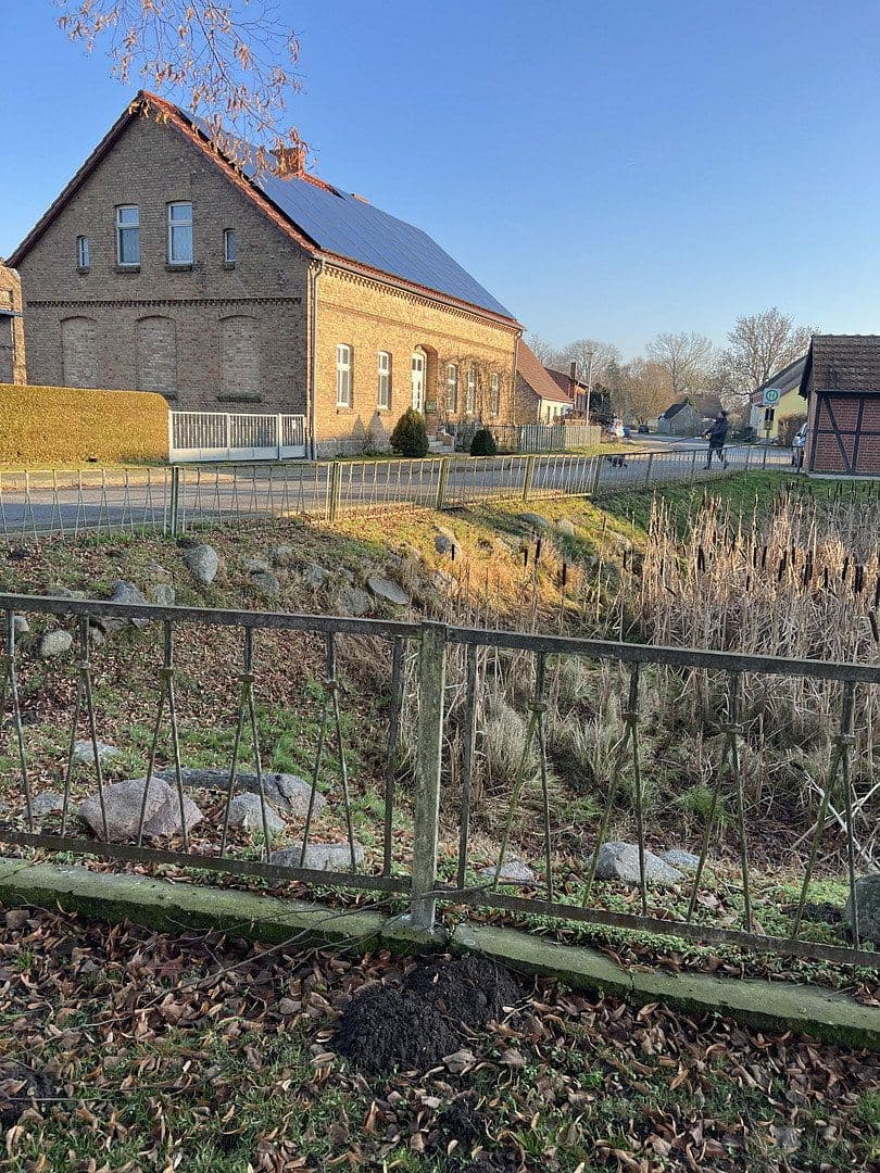 Predaj domu 156 m², pozemek 999 m², Medow, Meklenbursko-Predpomoransko Predaj domu 156 m², pozemek 999 m², Medow, Meklenbursko-Predpomoransko