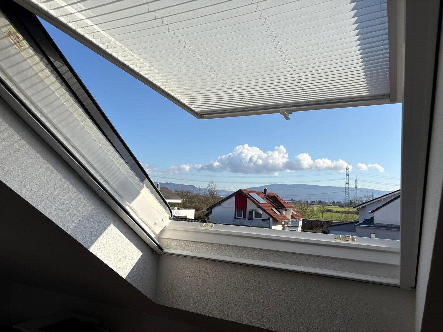 Predaj domu 172 m², pozemek 225 m², Plankstadt, Bádensko-Wurttembersko Predaj domu 172 m², pozemek 225 m², Plankstadt, Bádensko-Wurttembersko