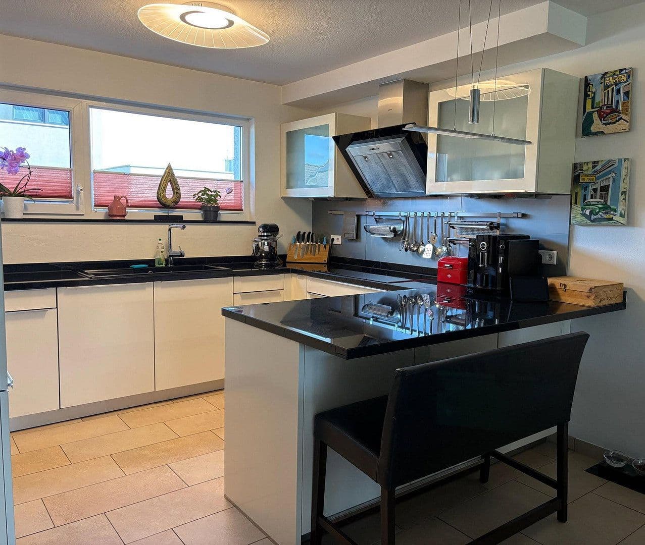 Predaj domu 172 m², pozemek 225 m², Plankstadt, Bádensko-Wurttembersko Predaj domu 172 m², pozemek 225 m², Plankstadt, Bádensko-Wurttembersko