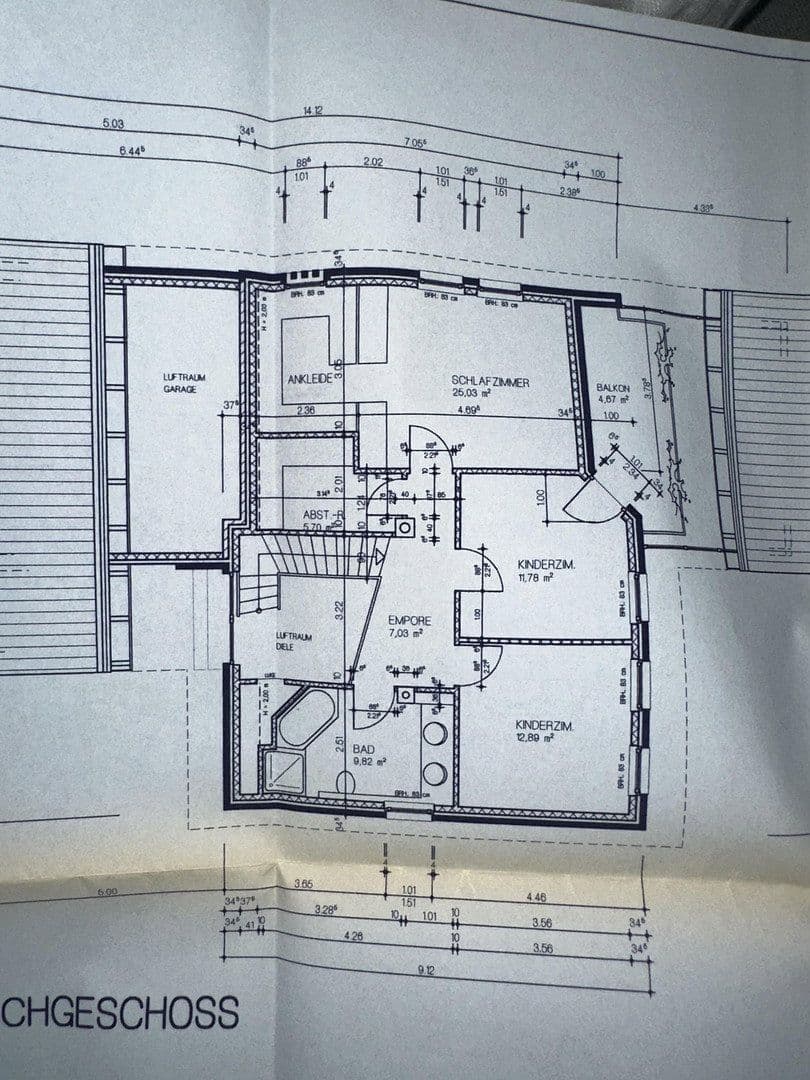 Predaj domu 317 m², pozemek 1.136 m², Bahnhofstraße 55a, Oberndorf, Dolné Sasko Predaj domu 317 m², pozemek 1.136 m², Bahnhofstraße 55a, Oberndorf, Dolné Sasko