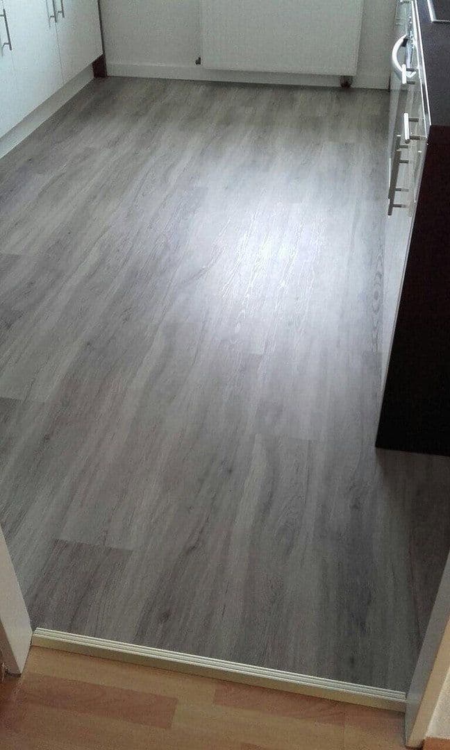 Prenájom bytu 3-izbový 60 m², Ulanenstr. 22, Düsseldorf, Severné Porýnie - Westfálsko Prenájom bytu 3-izbový 60 m², Ulanenstr. 22, Düsseldorf, Severné Porýnie - Westfálsko