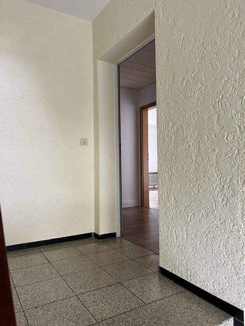 Prenájom bytu 2-izbový 59 m², Uhlandstr. 27, Altensteig, Bádensko-Wurttembersko Prenájom bytu 2-izbový 59 m², Uhlandstr. 27, Altensteig, Bádensko-Wurttembersko