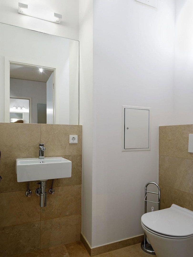 Predaj bytu 3-izbový 87 m², Gervinusstraße 1b, Berlin, Berlín Predaj bytu 3-izbový 87 m², Gervinusstraße 1b, Berlin, Berlín