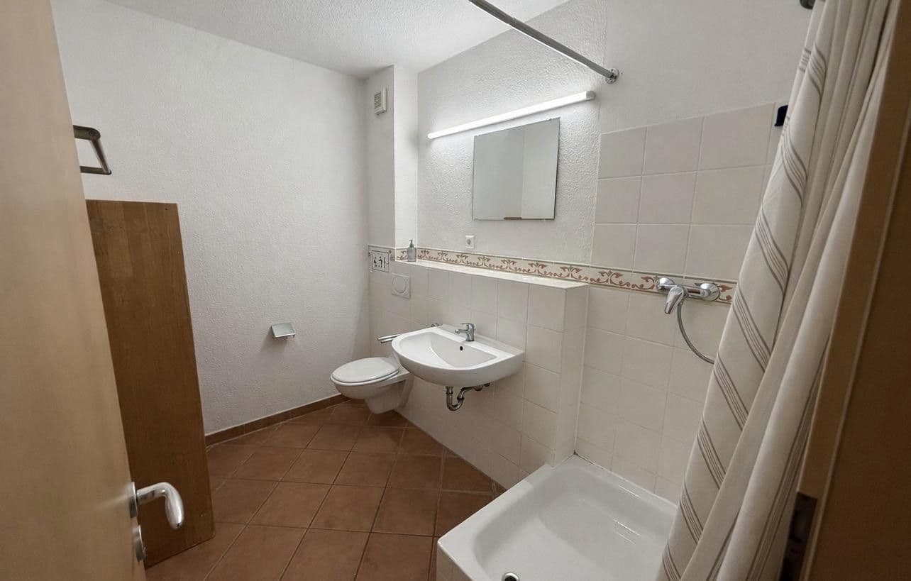 Prenájom bytu 5-izbový 155 m², Saarstr, Wiesbaden, Hesensko Prenájom bytu 5-izbový 155 m², Saarstr, Wiesbaden, Hesensko