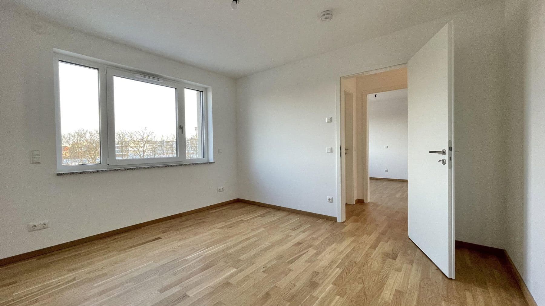 Prenájom bytu 3-izbový 86 m², Nürnberg, Bavorsko Prenájom bytu 3-izbový 86 m², Nürnberg, Bavorsko
