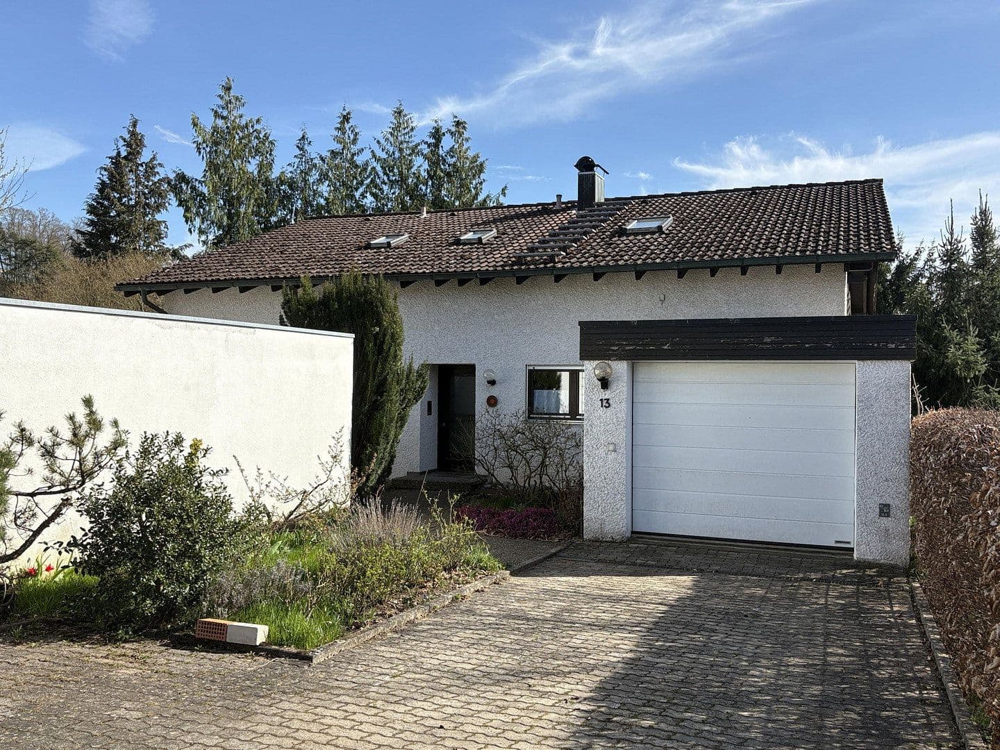 Predaj domu 167 m², pozemek 832 m², Ellwangen (Jagst), Bádensko-Wurttembersko Predaj domu 167 m², pozemek 832 m², Ellwangen (Jagst), Bádensko-Wurttembersko