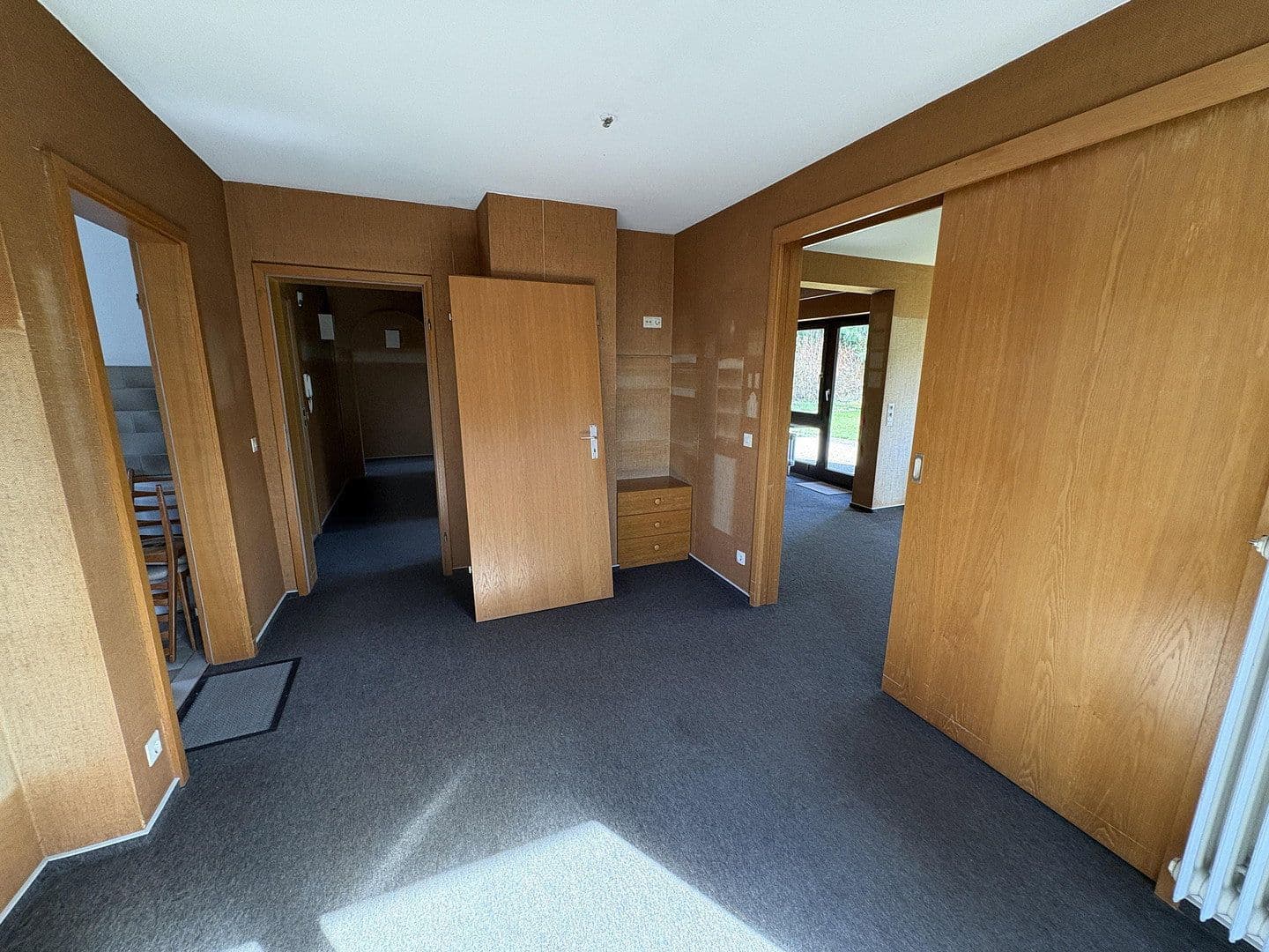 Predaj domu 167 m², pozemek 832 m², Ellwangen (Jagst), Bádensko-Wurttembersko Predaj domu 167 m², pozemek 832 m², Ellwangen (Jagst), Bádensko-Wurttembersko