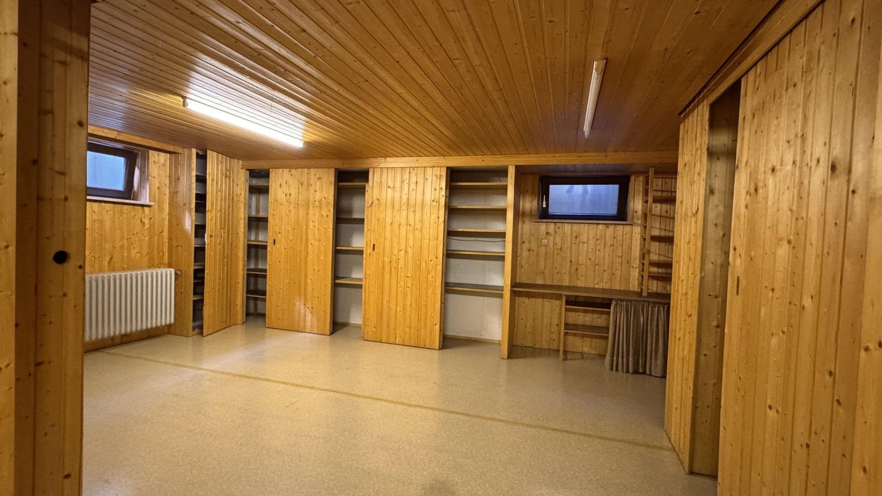 Predaj domu 167 m², pozemek 832 m², Ellwangen (Jagst), Bádensko-Wurttembersko Predaj domu 167 m², pozemek 832 m², Ellwangen (Jagst), Bádensko-Wurttembersko