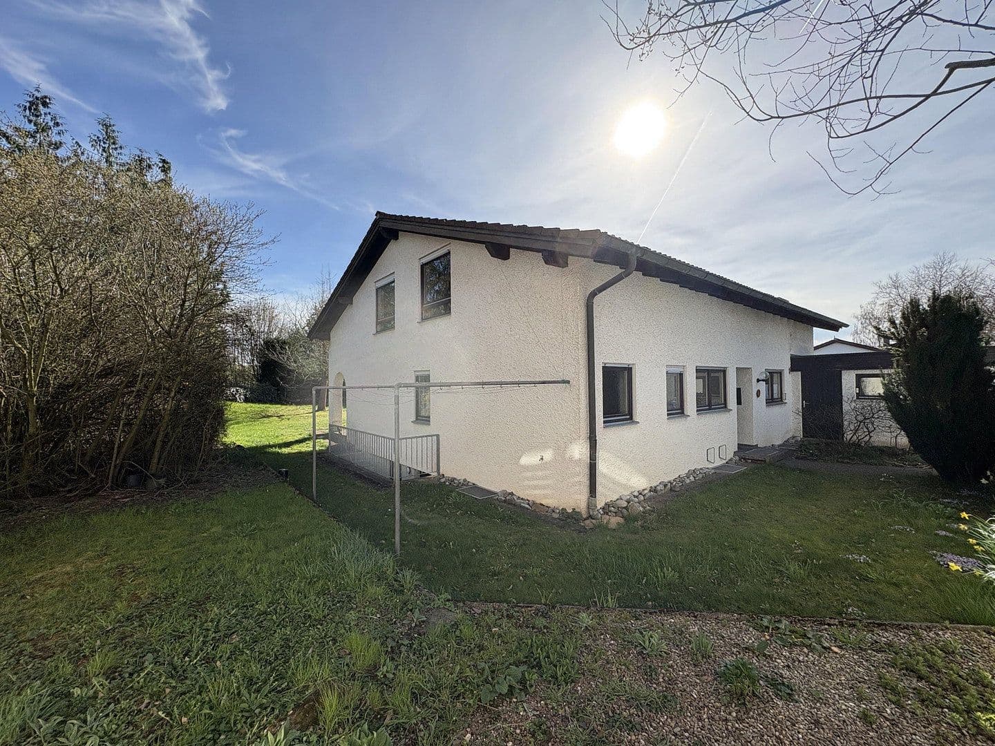 Predaj domu 167 m², pozemek 832 m², Ellwangen (Jagst), Bádensko-Wurttembersko Predaj domu 167 m², pozemek 832 m², Ellwangen (Jagst), Bádensko-Wurttembersko
