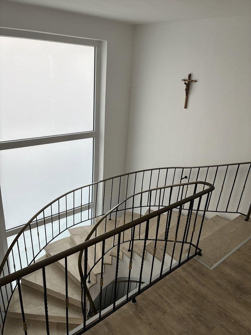 Prenájom domu 150 m², pozemek 1.013 m², Parkstetten, Bavorsko Prenájom domu 150 m², pozemek 1.013 m², Parkstetten, Bavorsko