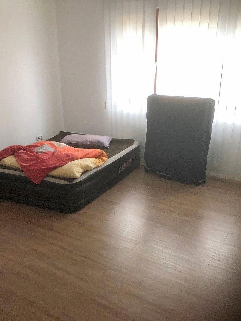 Prenájom bytu 3-izbový 97 m², Kübelmarkt 28, Bruchsal, Bádensko-Wurttembersko Prenájom bytu 3-izbový 97 m², Kübelmarkt 28, Bruchsal, Bádensko-Wurttembersko