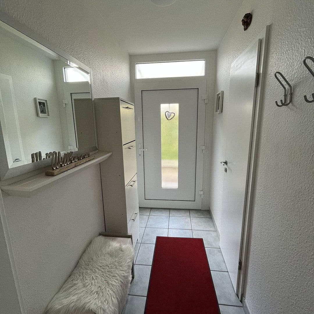 Predaj domu 120 m², pozemek 200 m², Kirchzarten, Bádensko-Wurttembersko Predaj domu 120 m², pozemek 200 m², Kirchzarten, Bádensko-Wurttembersko