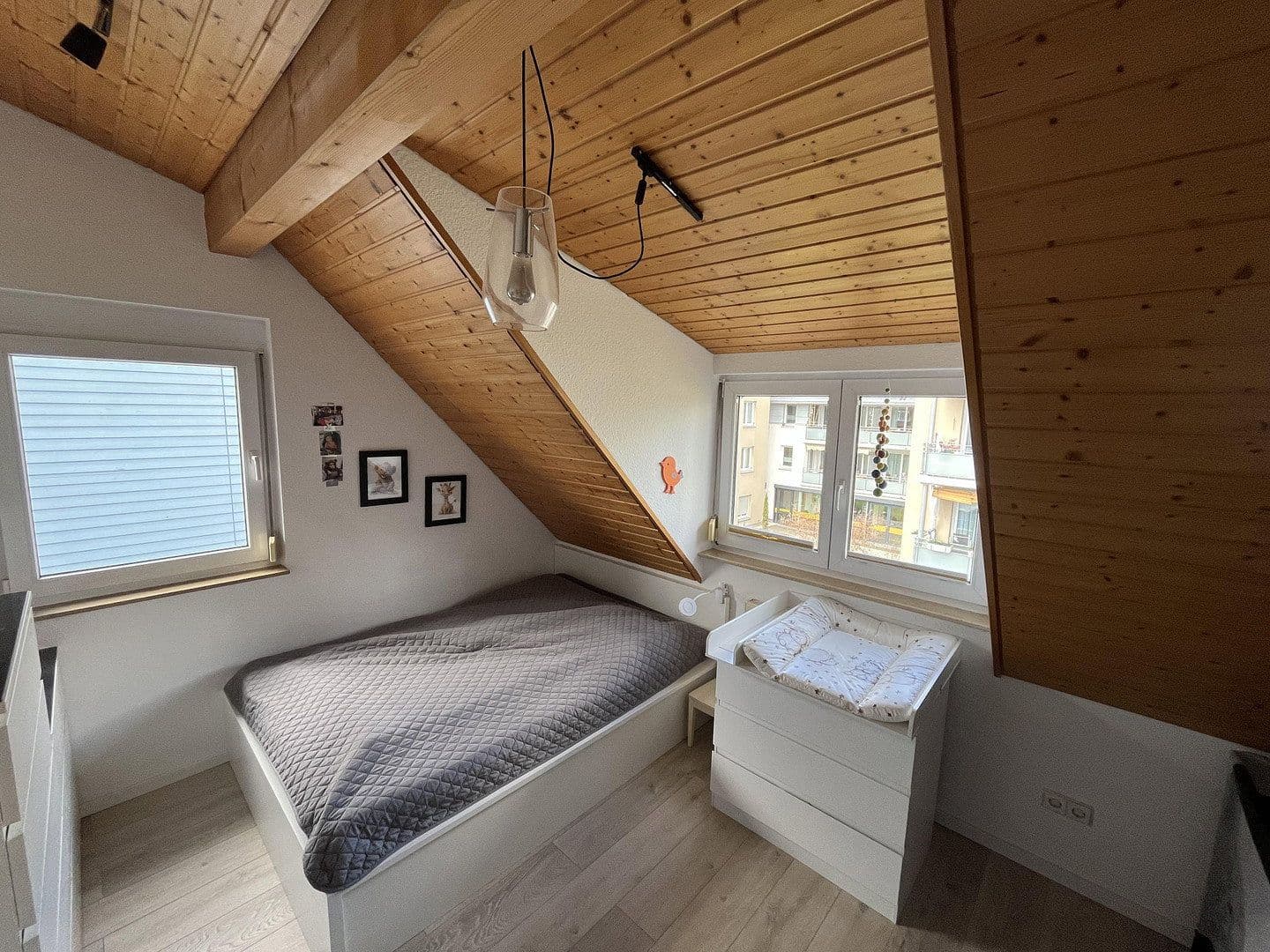 Predaj domu 120 m², pozemek 200 m², Kirchzarten, Bádensko-Wurttembersko Predaj domu 120 m², pozemek 200 m², Kirchzarten, Bádensko-Wurttembersko