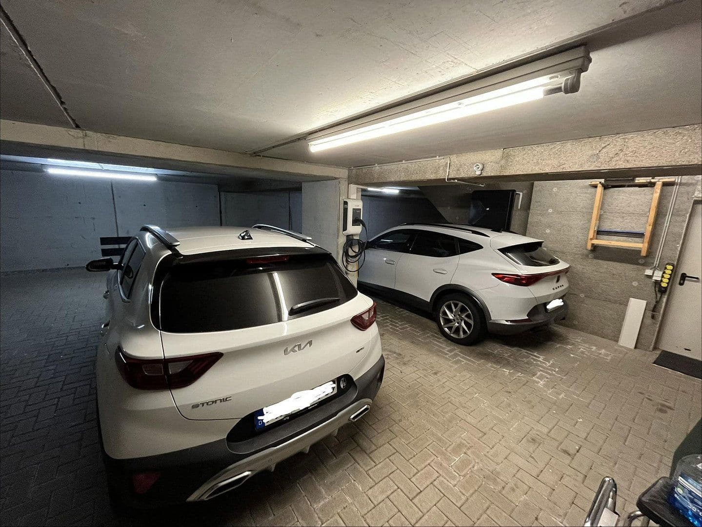 Predaj domu 120 m², pozemek 200 m², Kirchzarten, Bádensko-Wurttembersko Predaj domu 120 m², pozemek 200 m², Kirchzarten, Bádensko-Wurttembersko