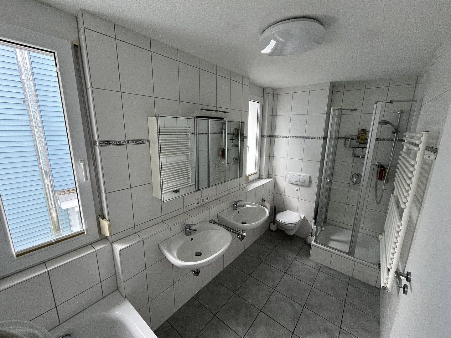 Predaj domu 120 m², pozemek 200 m², Kirchzarten, Bádensko-Wurttembersko Predaj domu 120 m², pozemek 200 m², Kirchzarten, Bádensko-Wurttembersko