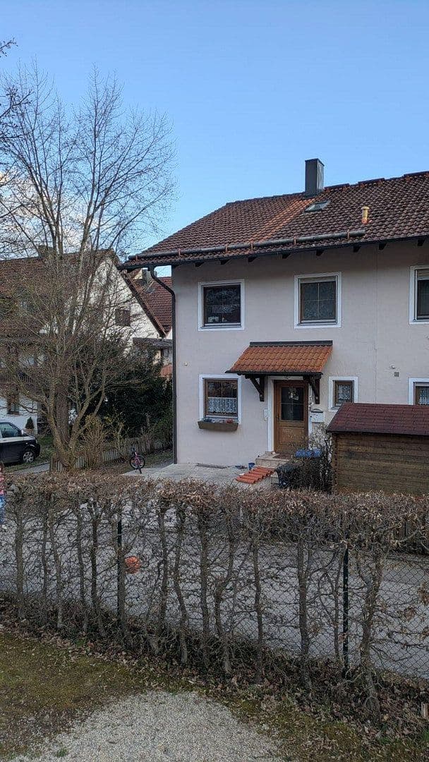 Predaj domu 135 m², pozemek 255 m², Trostberg, Bavorsko Predaj domu 135 m², pozemek 255 m², Trostberg, Bavorsko