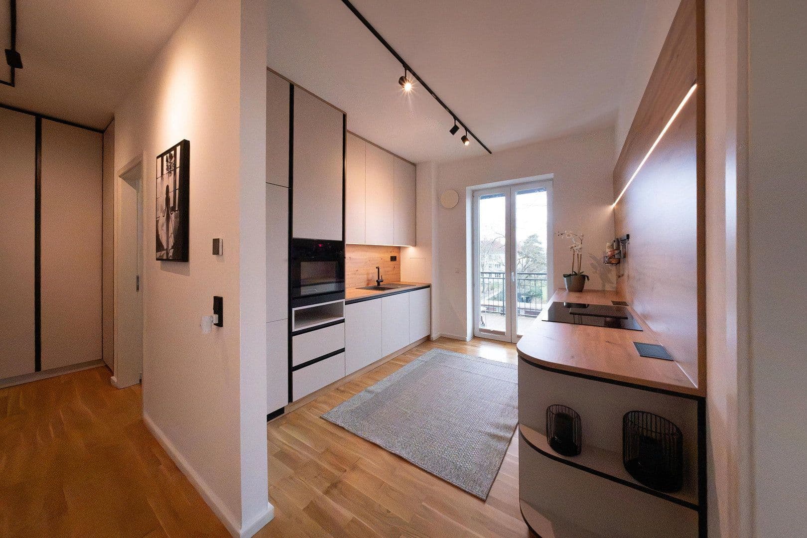 Predaj bytu 3-izbový 88 m², Sterndamm 66, Berlin, Berlín Predaj bytu 3-izbový 88 m², Sterndamm 66, Berlin, Berlín