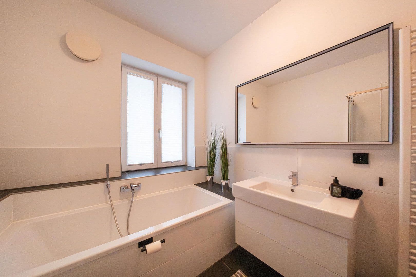 Predaj bytu 3-izbový 88 m², Sterndamm 66, Berlin, Berlín Predaj bytu 3-izbový 88 m², Sterndamm 66, Berlin, Berlín