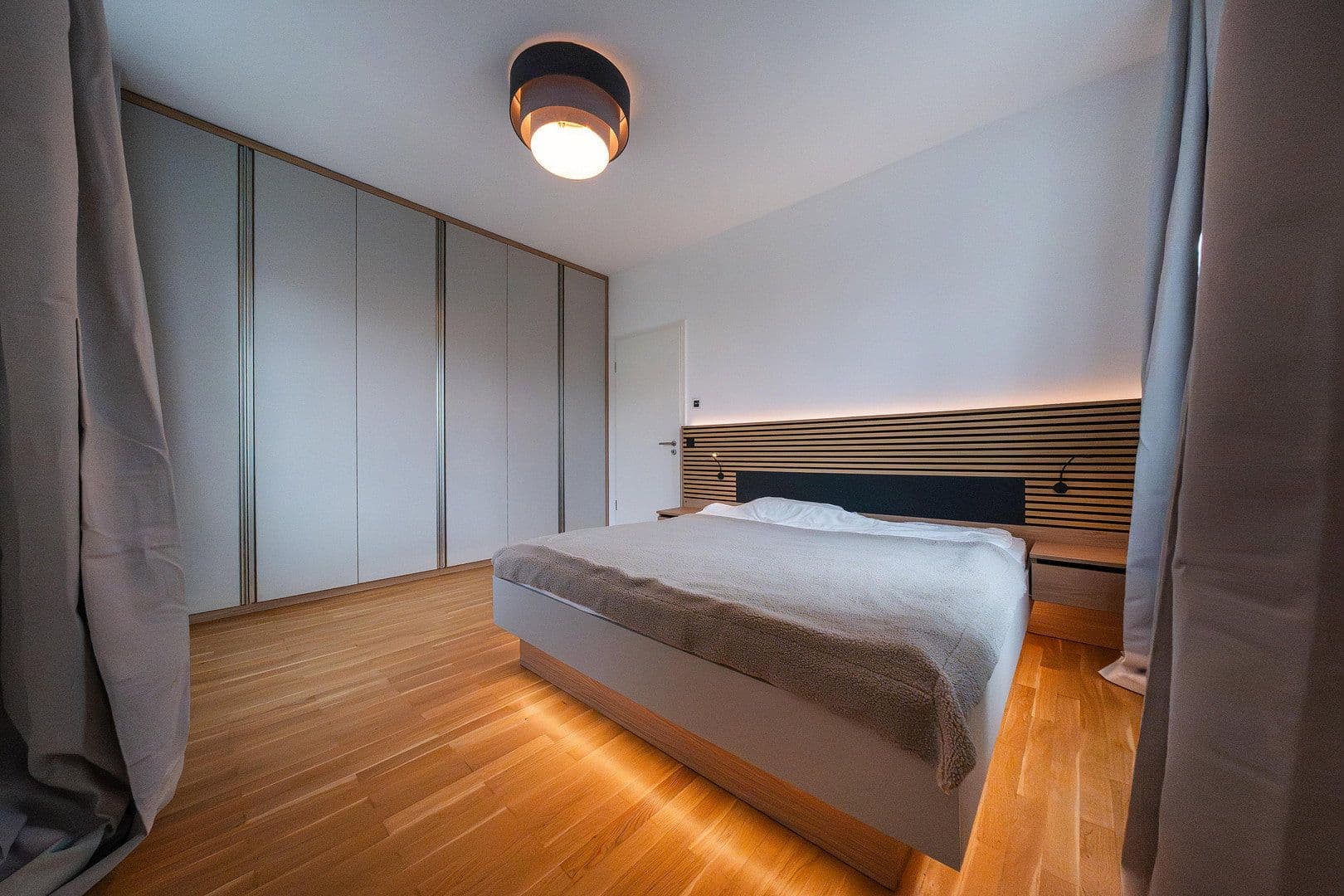 Predaj bytu 3-izbový 88 m², Sterndamm 66, Berlin, Berlín Predaj bytu 3-izbový 88 m², Sterndamm 66, Berlin, Berlín