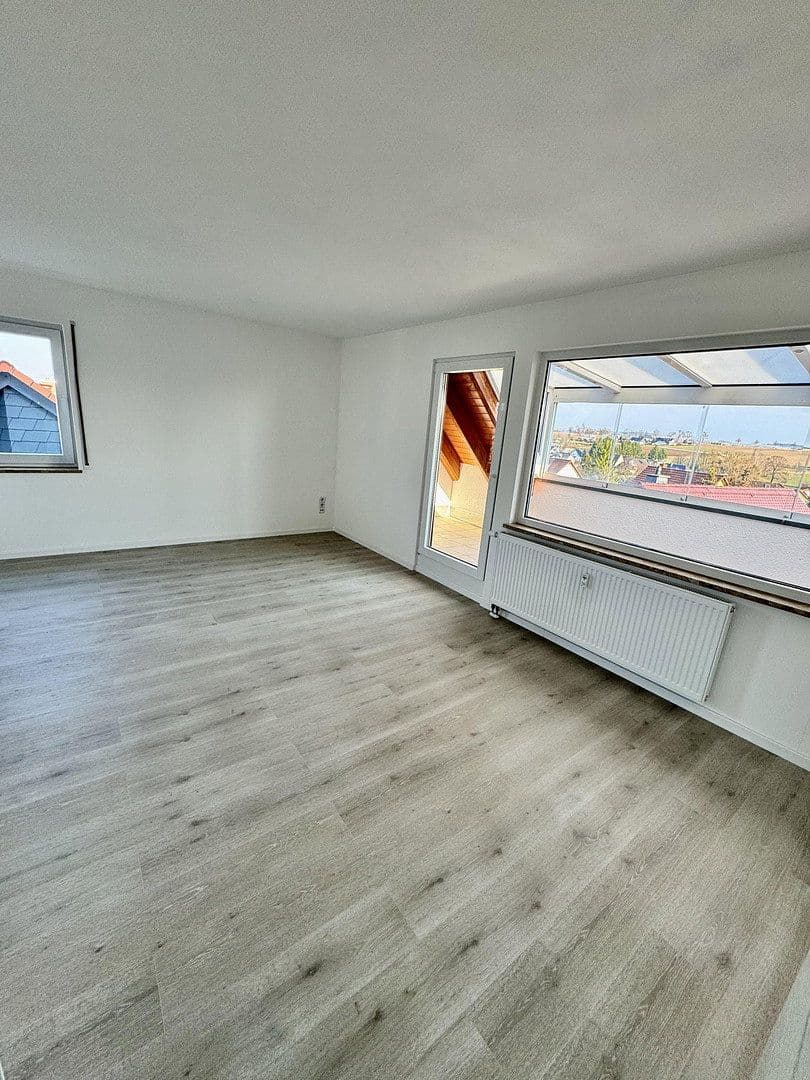 Prenájom bytu 3-izbový 102 m², Birkenweg 9, Gornau, Sasko Prenájom bytu 3-izbový 102 m², Birkenweg 9, Gornau, Sasko