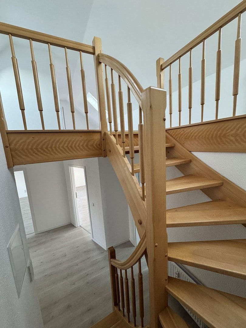 Prenájom bytu 3-izbový 102 m², Birkenweg 9, Gornau, Sasko Prenájom bytu 3-izbový 102 m², Birkenweg 9, Gornau, Sasko