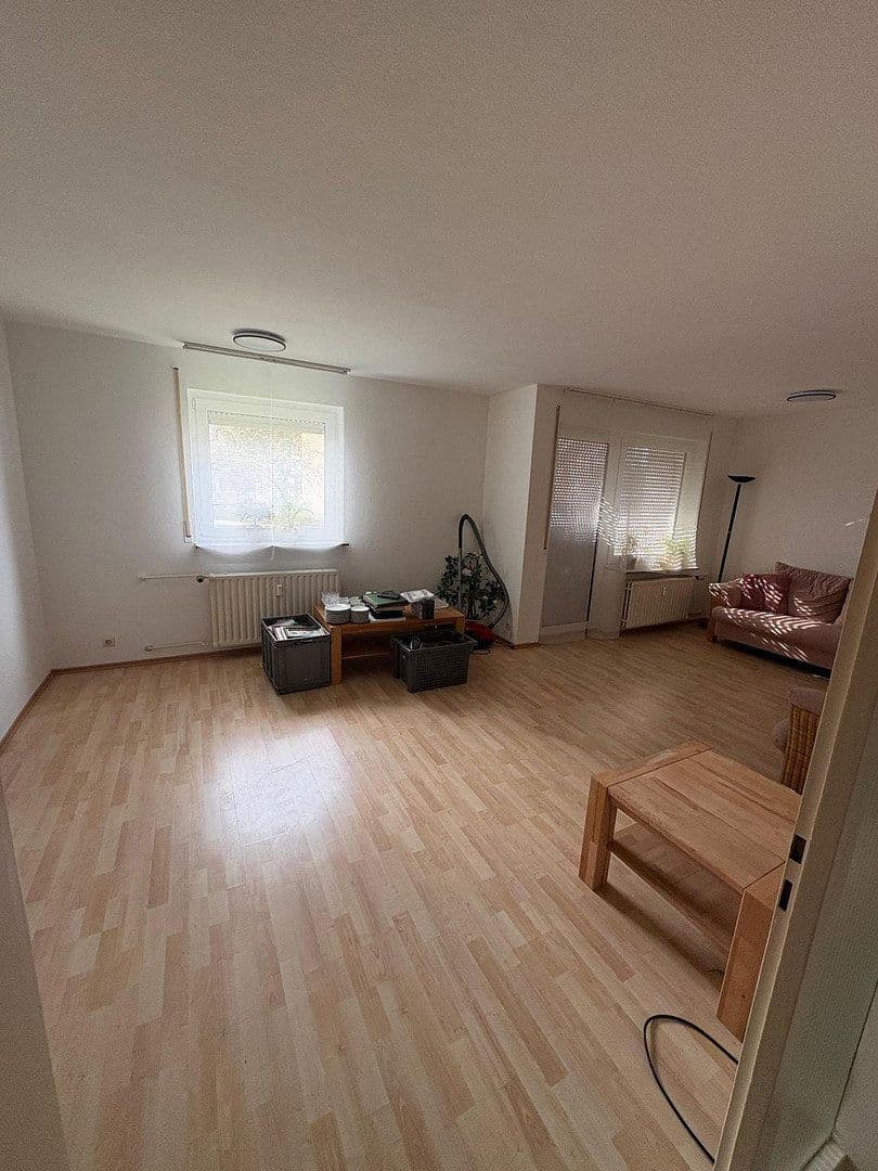 Prenájom bytu 2-izbový 62 m², Ehningen, Bádensko-Wurttembersko Prenájom bytu 2-izbový 62 m², Ehningen, Bádensko-Wurttembersko