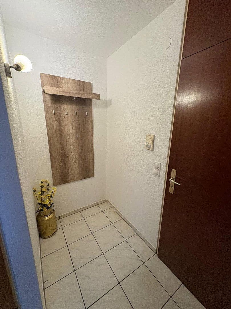 Prenájom bytu 2-izbový 62 m², Ehningen, Bádensko-Wurttembersko Prenájom bytu 2-izbový 62 m², Ehningen, Bádensko-Wurttembersko