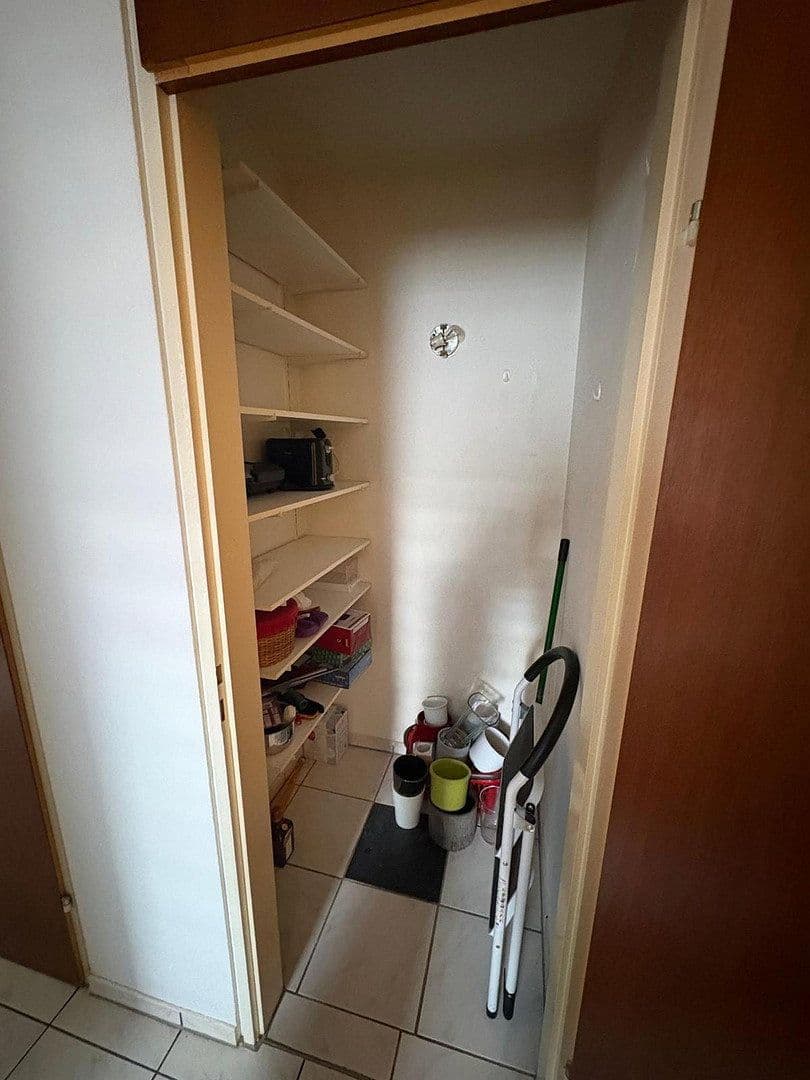 Prenájom bytu 2-izbový 62 m², Ehningen, Bádensko-Wurttembersko Prenájom bytu 2-izbový 62 m², Ehningen, Bádensko-Wurttembersko