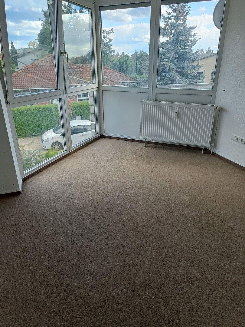 Predaj bytu 3-izbový 75 m², Berlin, Berlín Predaj bytu 3-izbový 75 m², Berlin, Berlín