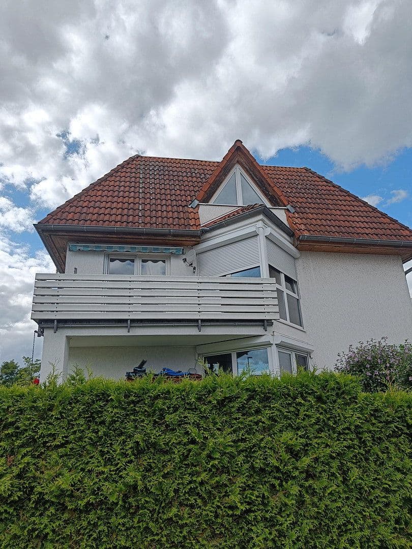 Predaj bytu 3-izbový 75 m², Berlin, Berlín Predaj bytu 3-izbový 75 m², Berlin, Berlín