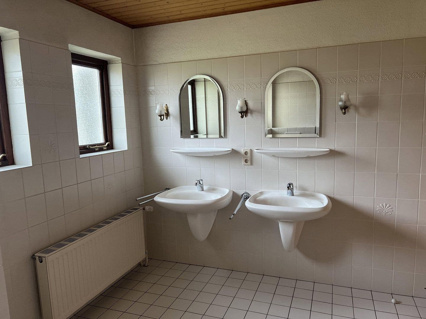 Predaj domu 168 m², pozemek 2.587 m², Leck, Šlezvicko-Holštajnsko Predaj domu 168 m², pozemek 2.587 m², Leck, Šlezvicko-Holštajnsko