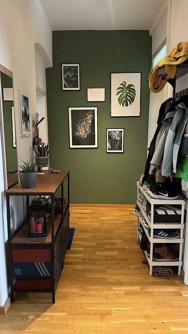 Prenájom bytu 3-izbový 55 m², Rathenaustraße 23, Erfurt, Durínsko Prenájom bytu 3-izbový 55 m², Rathenaustraße 23, Erfurt, Durínsko