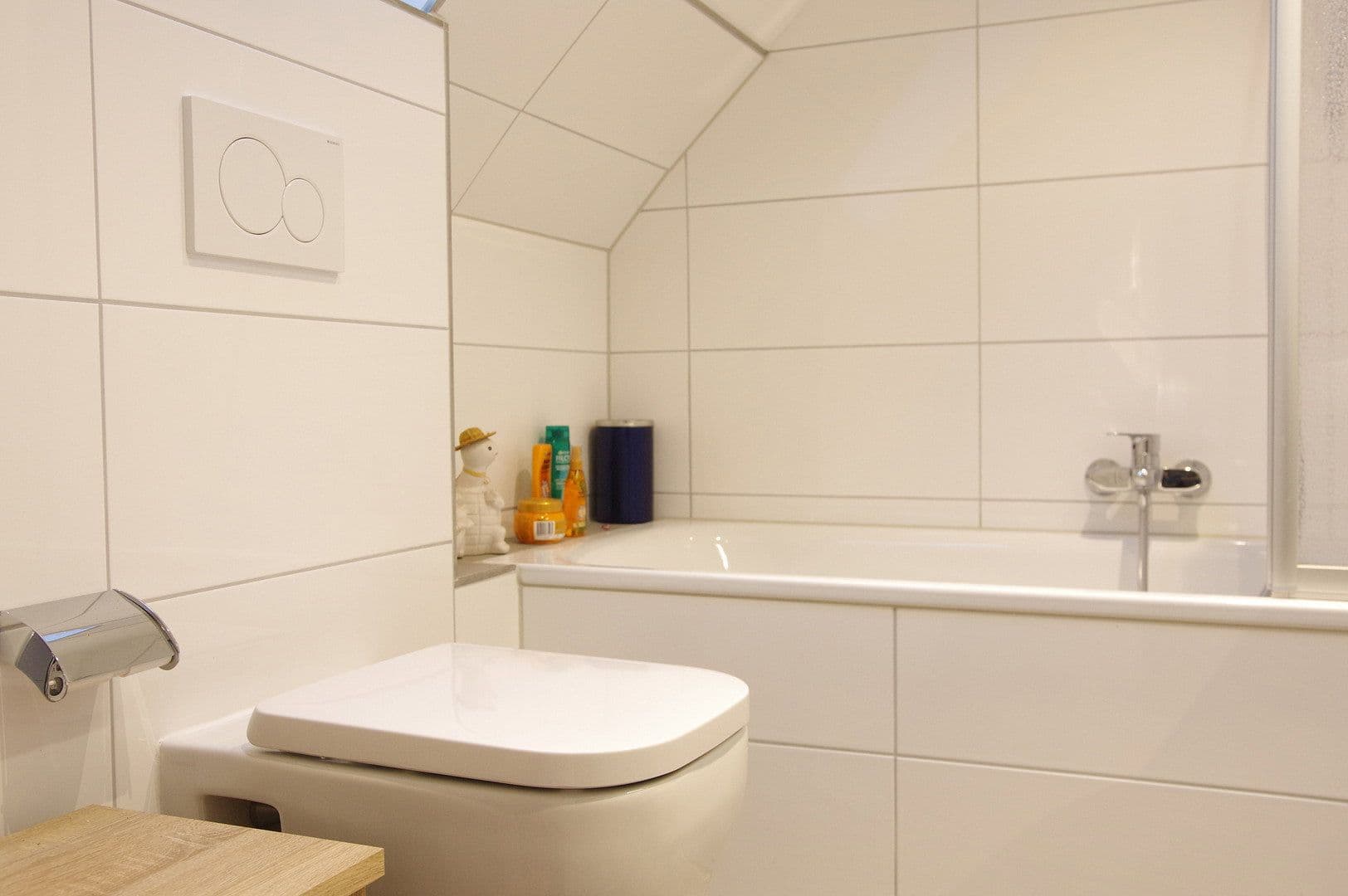 Prenájom bytu 5-izbový 171 m², Am Weserdeich 148, Elsfleth, Dolné Sasko Prenájom bytu 5-izbový 171 m², Am Weserdeich 148, Elsfleth, Dolné Sasko