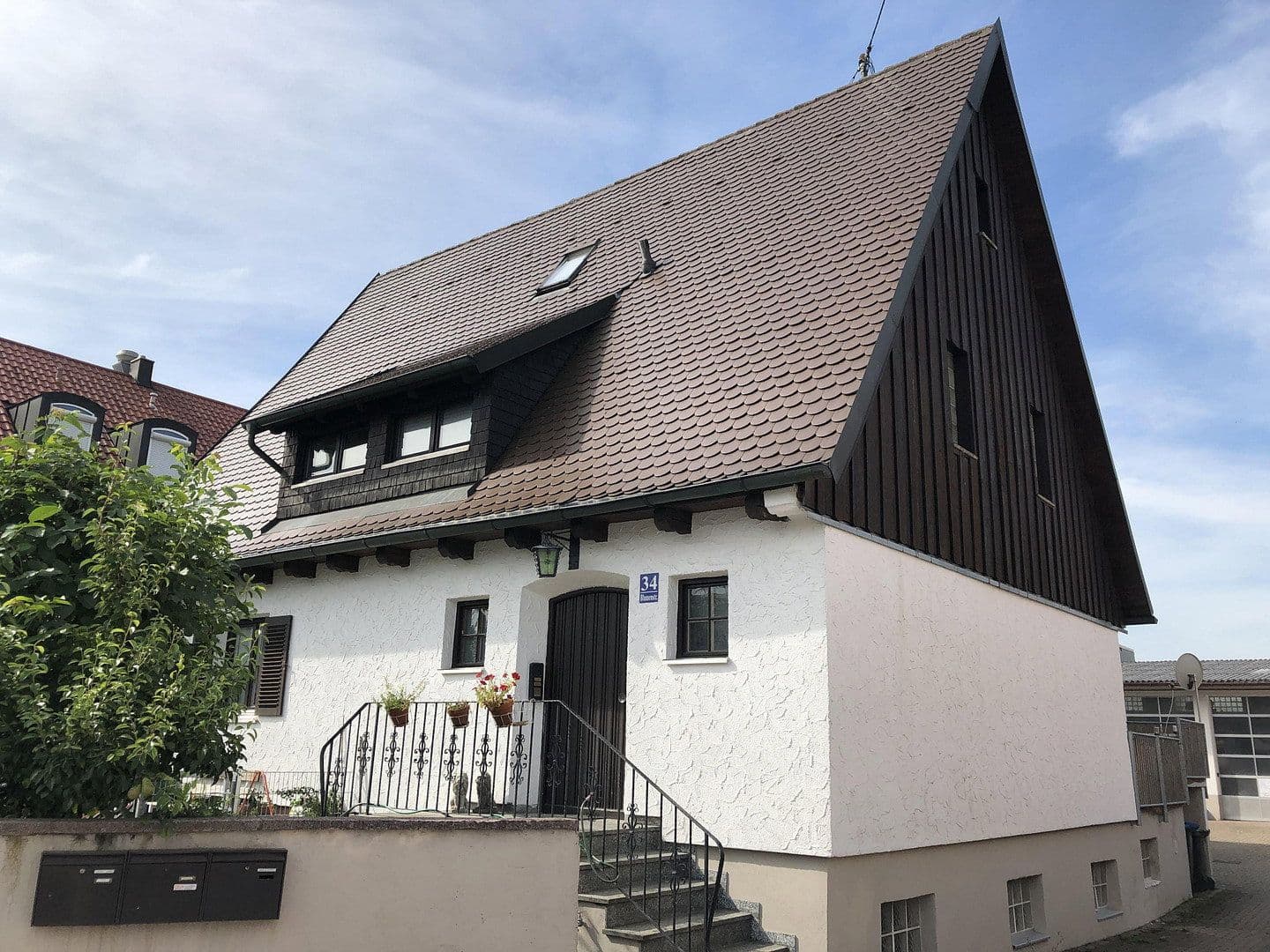 Prenájom bytu 3-izbový 139 m², Blumenstraße 34, Karlsfeld, Bavorsko Prenájom bytu 3-izbový 139 m², Blumenstraße 34, Karlsfeld, Bavorsko