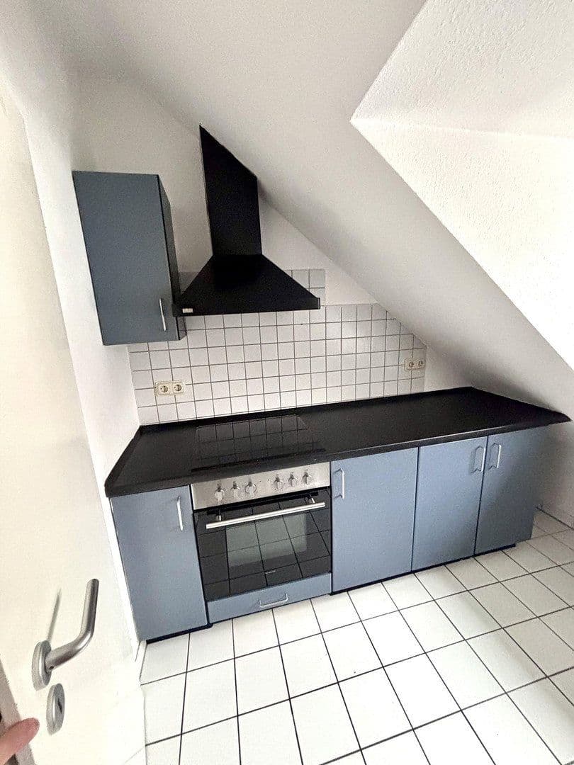 Prenájom bytu 3-izbový 82 m², Bahnhofstr. 22d, Usingen, Hesensko Prenájom bytu 3-izbový 82 m², Bahnhofstr. 22d, Usingen, Hesensko