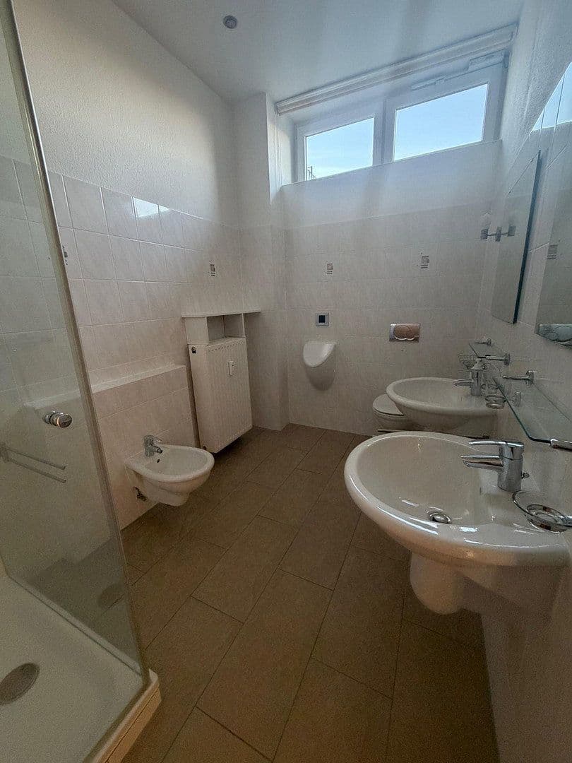 Prenájom bytu 3-izbový 95 m², Hambacherstr 21, Neustadt, Porýnie-Falcko Prenájom bytu 3-izbový 95 m², Hambacherstr 21, Neustadt, Porýnie-Falcko