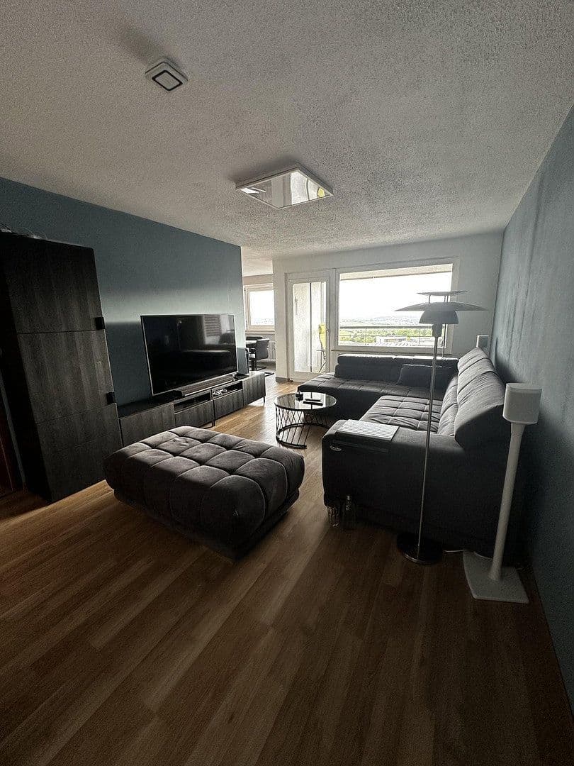 Predaj bytu 3-izbový 87 m², Strohgäustraße 11, Leonberg, Bádensko-Wurttembersko Predaj bytu 3-izbový 87 m², Strohgäustraße 11, Leonberg, Bádensko-Wurttembersko