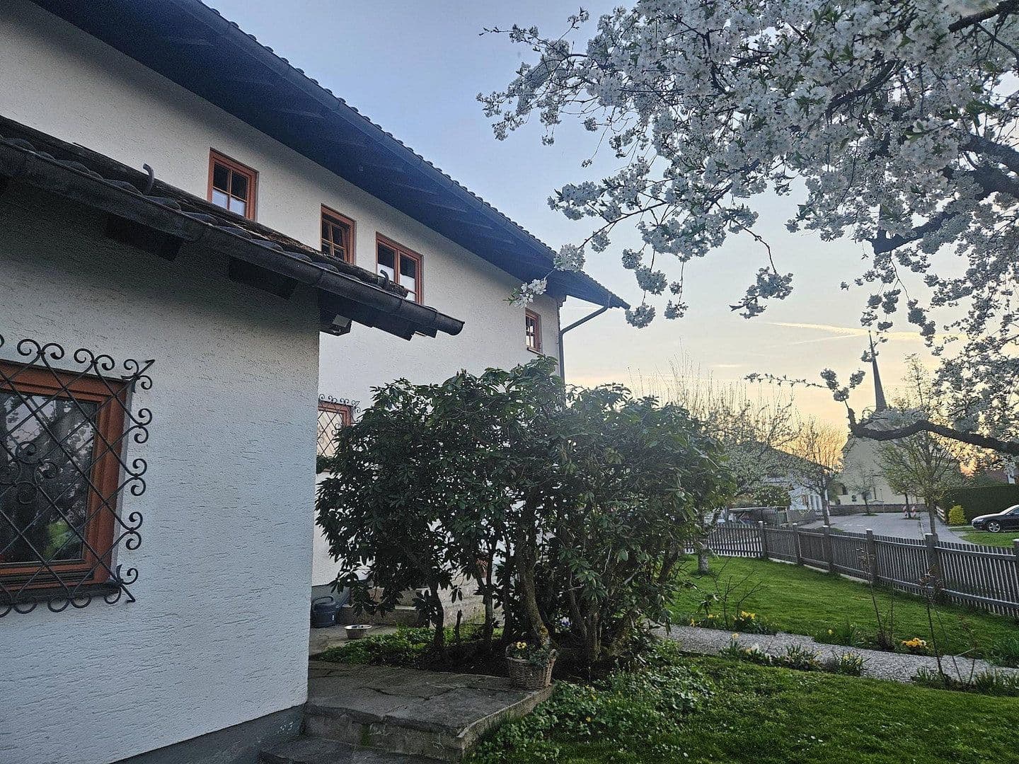 Predaj domu 209 m², pozemek 1.117 m², Frühlingstraße 8, Teisendorf, Bavorsko Predaj domu 209 m², pozemek 1.117 m², Frühlingstraße 8, Teisendorf, Bavorsko