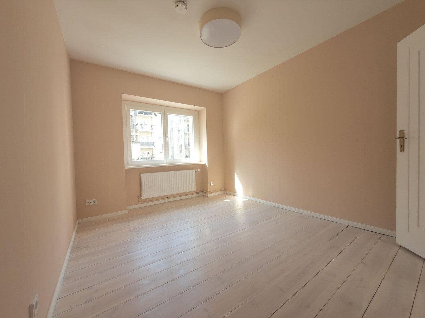 Predaj bytu 3-izbový 57 m², Neckarstraße 22B, Berlin, Berlín Predaj bytu 3-izbový 57 m², Neckarstraße 22B, Berlin, Berlín