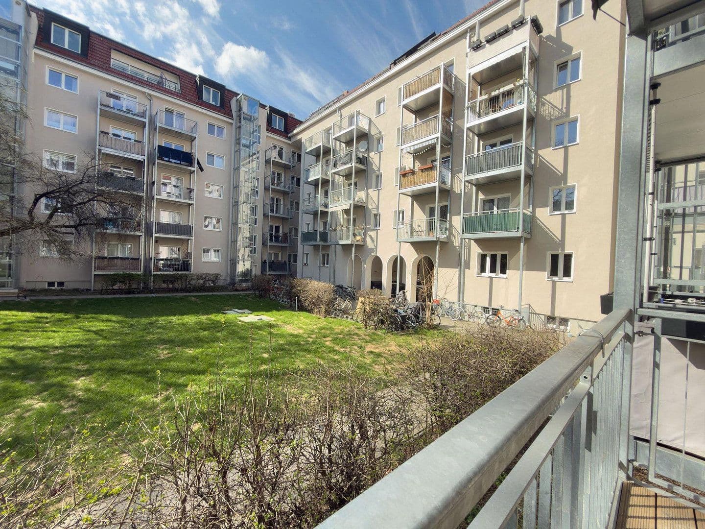 Predaj bytu 3-izbový 57 m², Neckarstraße 22B, Berlin, Berlín Predaj bytu 3-izbový 57 m², Neckarstraße 22B, Berlin, Berlín