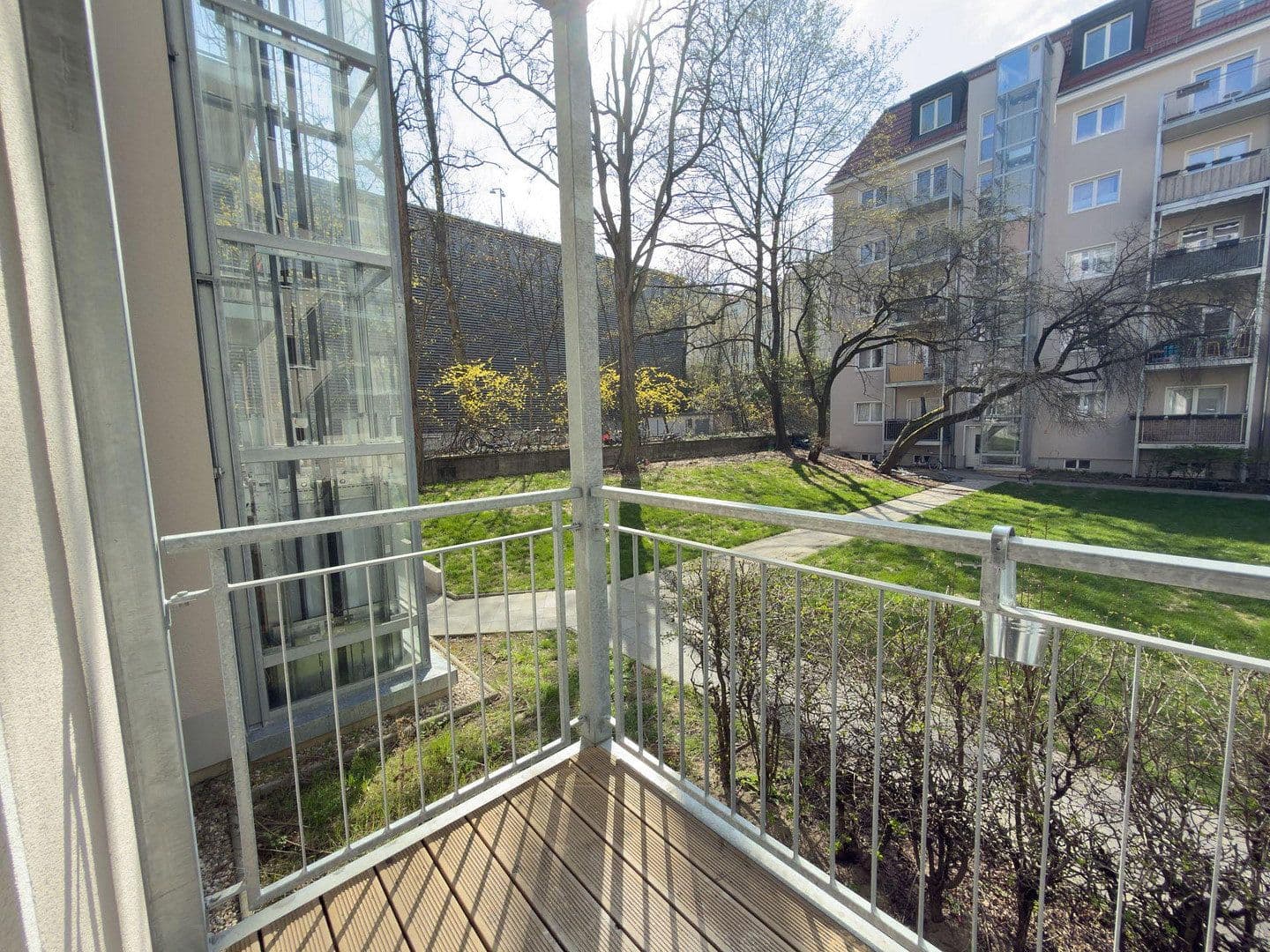 Predaj bytu 3-izbový 57 m², Neckarstraße 22B, Berlin, Berlín Predaj bytu 3-izbový 57 m², Neckarstraße 22B, Berlin, Berlín