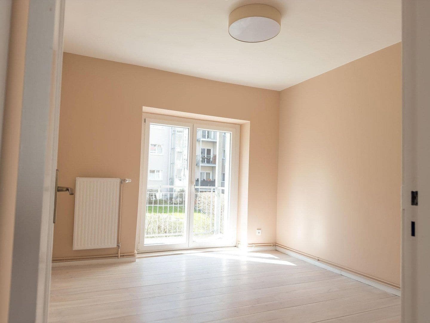 Predaj bytu 3-izbový 57 m², Neckarstraße 22B, Berlin, Berlín Predaj bytu 3-izbový 57 m², Neckarstraße 22B, Berlin, Berlín